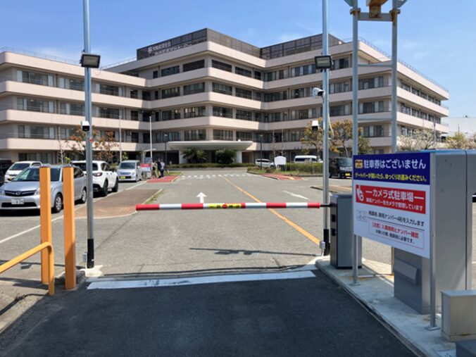 済生会新泉南病院来院者用駐車場
